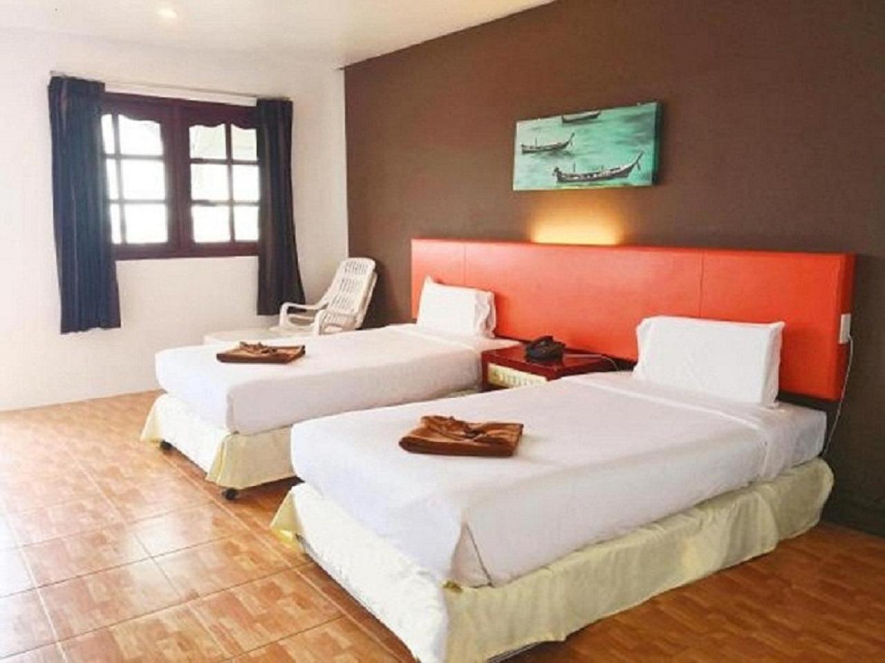 Patong 7Days Premium Hotel Phuket Extérieur photo