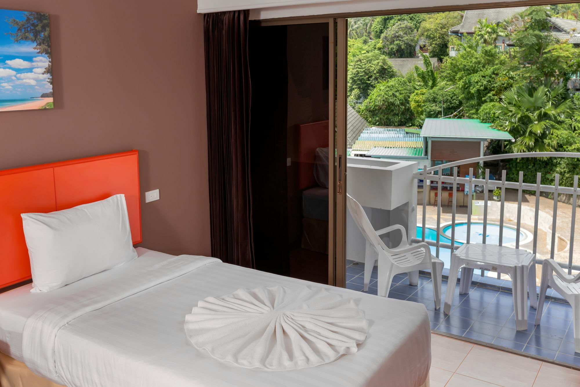 Patong 7Days Premium Hotel Phuket Extérieur photo